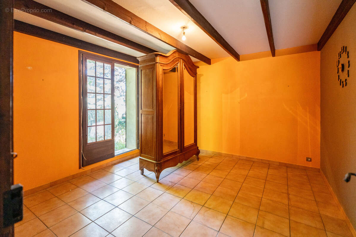 Maison à SAINT-MAXIMIN-LA-SAINTE-BAUME