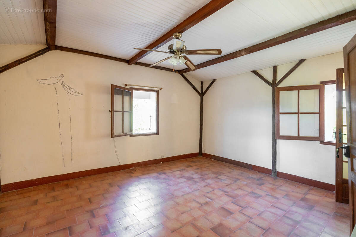 Maison à SAINT-MAXIMIN-LA-SAINTE-BAUME