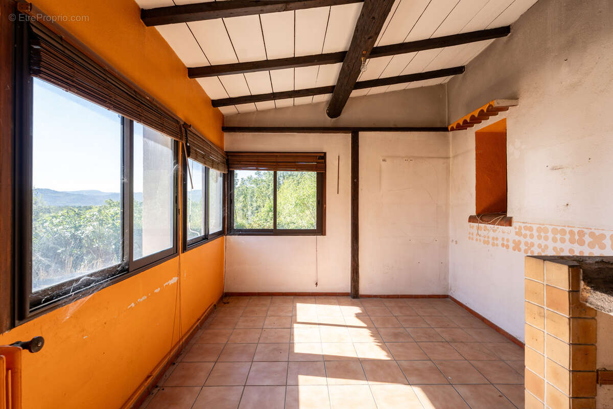 Maison à SAINT-MAXIMIN-LA-SAINTE-BAUME