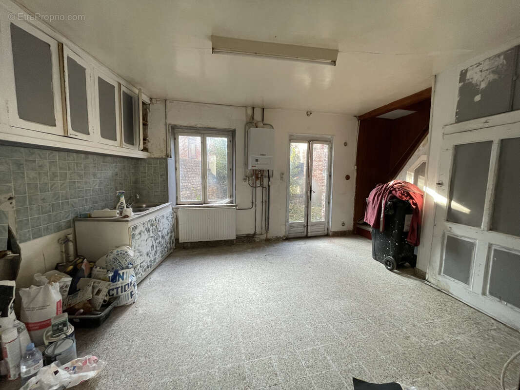 Maison à LE NOUVION-EN-THIERACHE