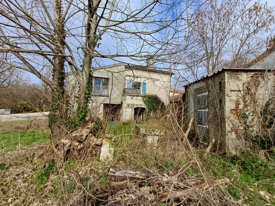 Maison à BOUTEVILLE