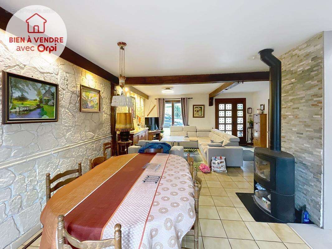 Maison à SERAINCOURT