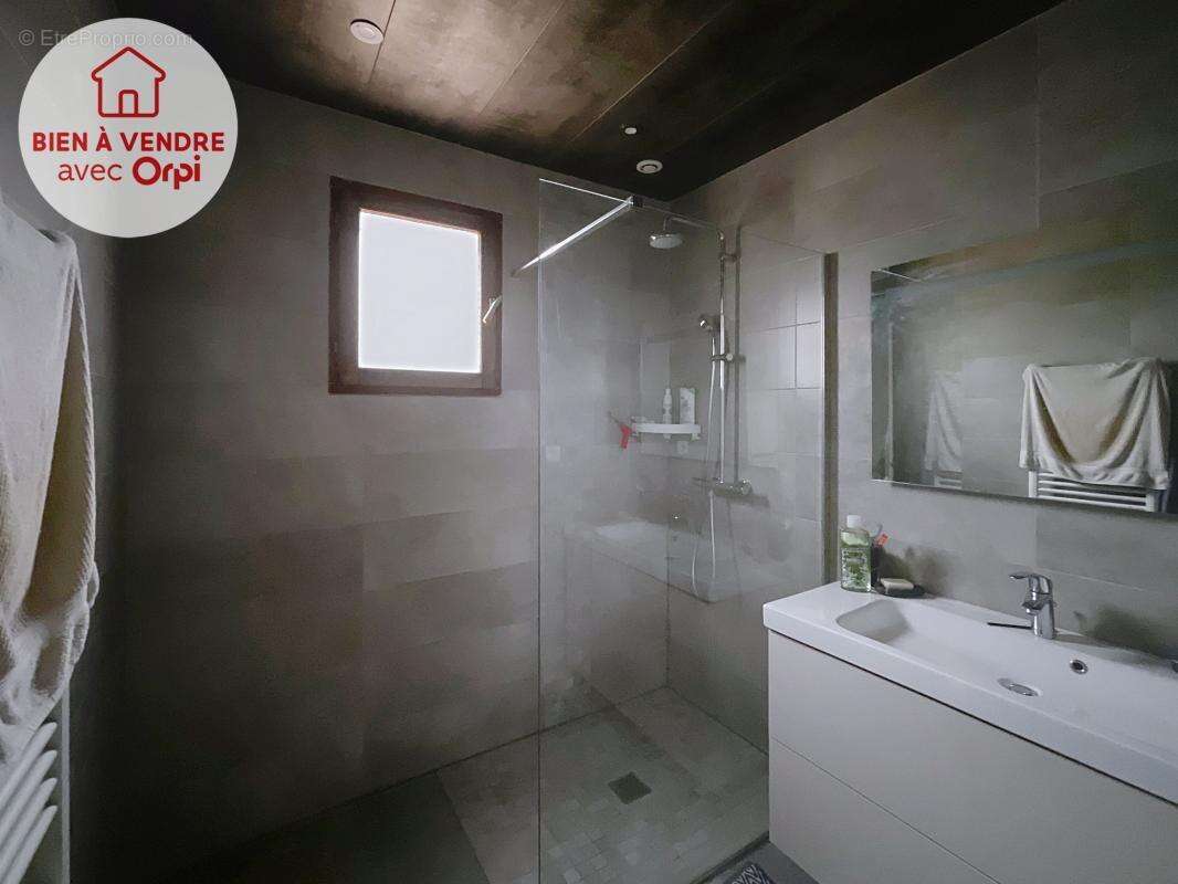 Maison à SERAINCOURT