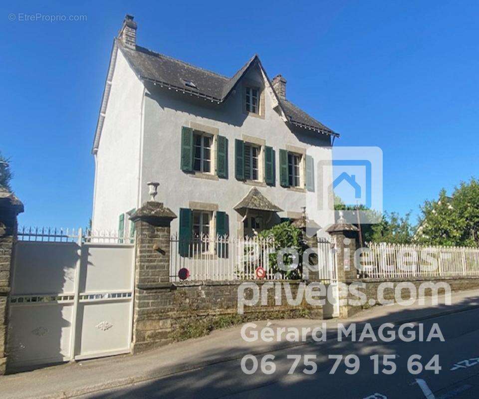 Maison à ROCHEFORT-EN-TERRE