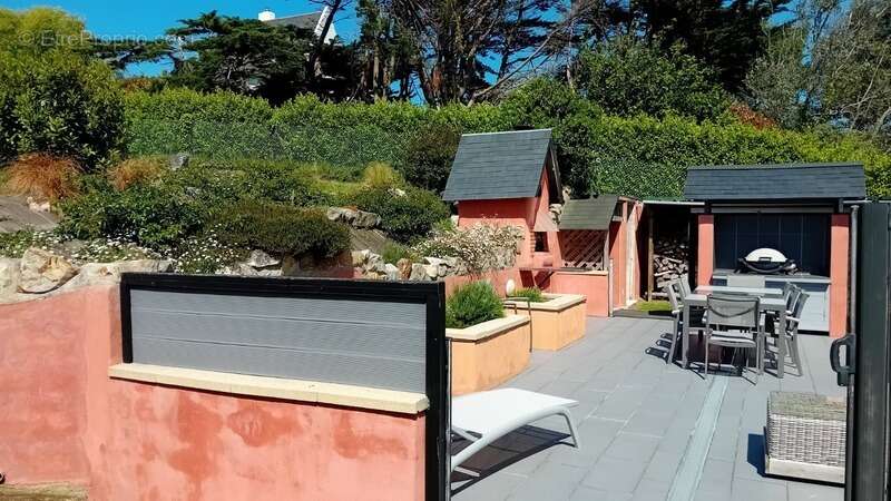 Maison à CAMARET-SUR-MER