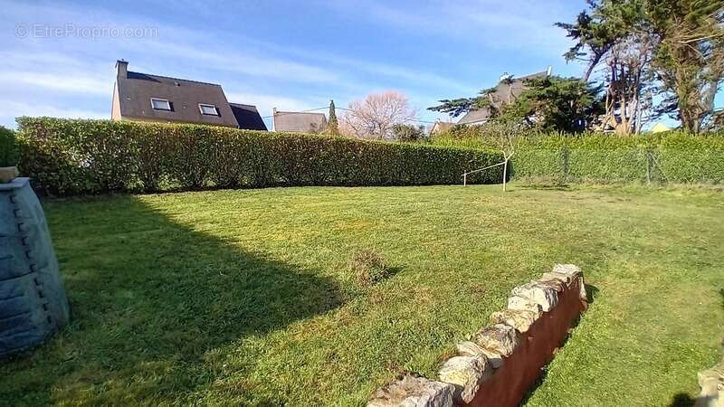 Maison à CAMARET-SUR-MER