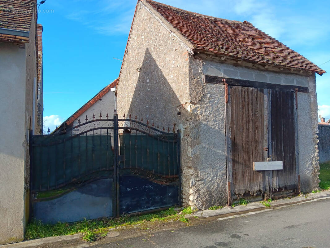 Maison à MONTLIVAULT