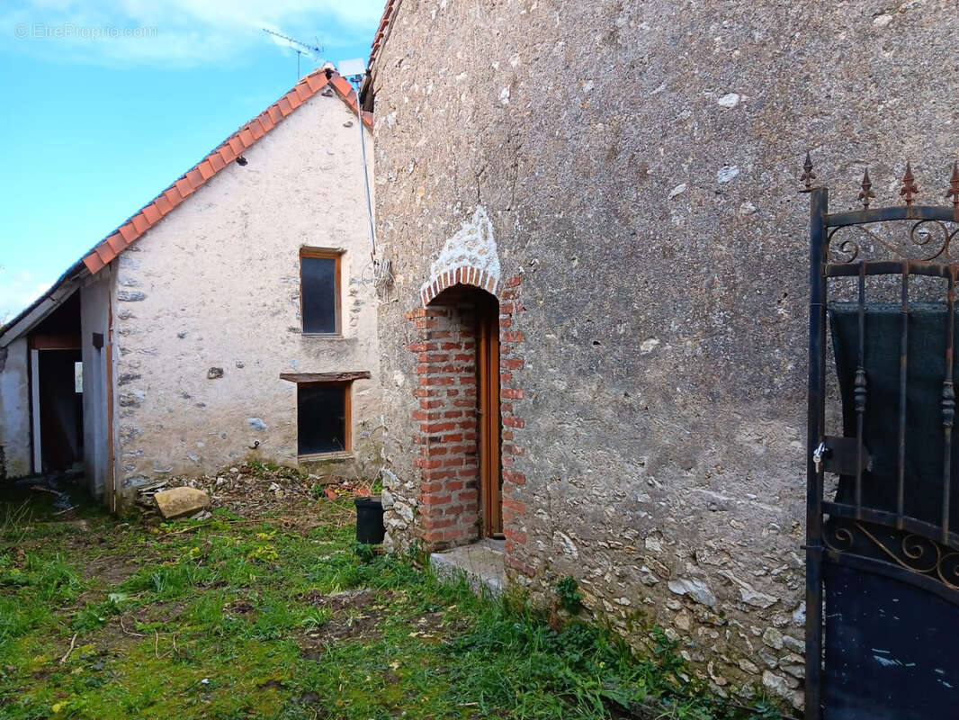 Maison à MONTLIVAULT