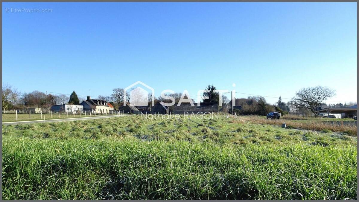 Photo 1 - Terrain à FOUGERES