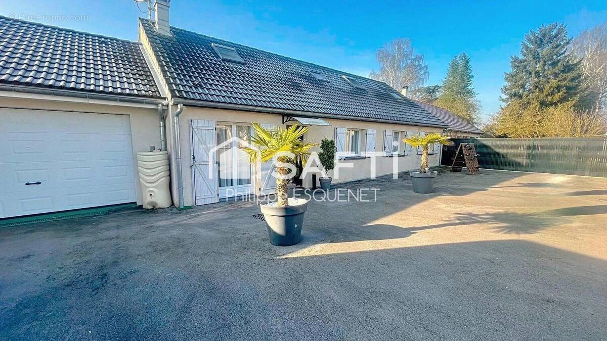 Photo 1 - Maison à COURLANDON