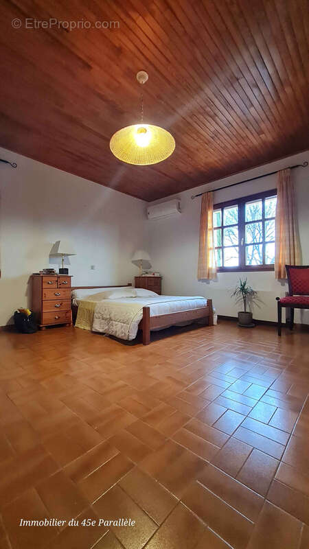 Maison à LA ROCHE-DE-GLUN