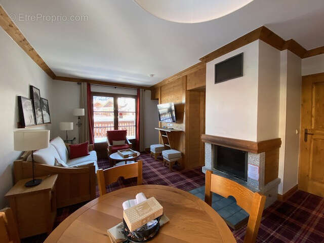 Appartement à LES CHAPELLES