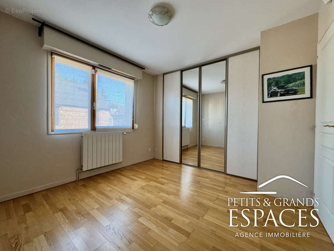 Maison à AULNOY-LEZ-VALENCIENNES