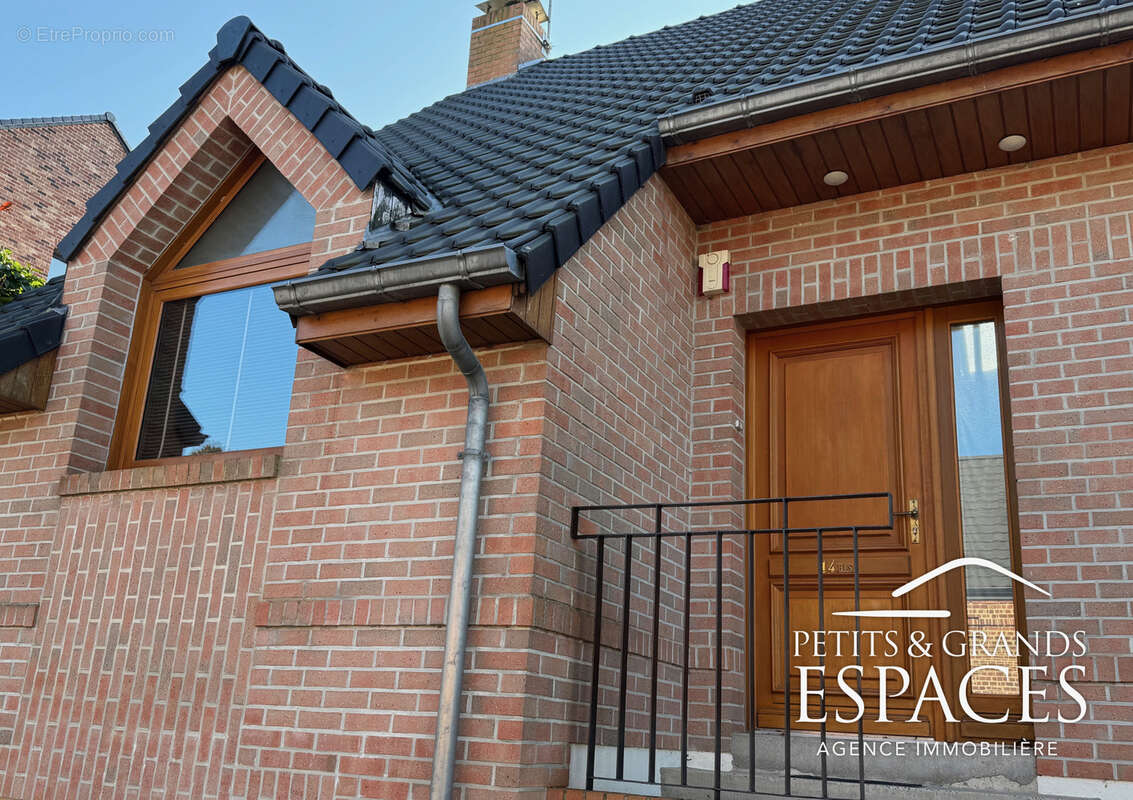 Maison à AULNOY-LEZ-VALENCIENNES