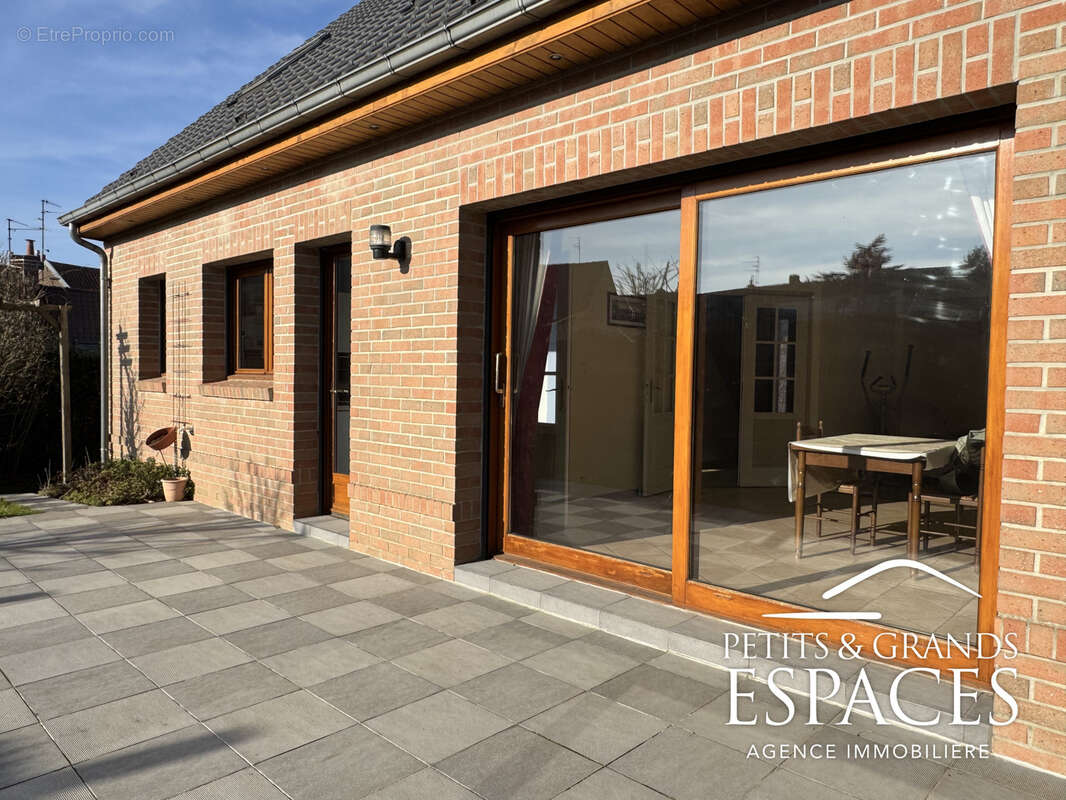 Maison à AULNOY-LEZ-VALENCIENNES