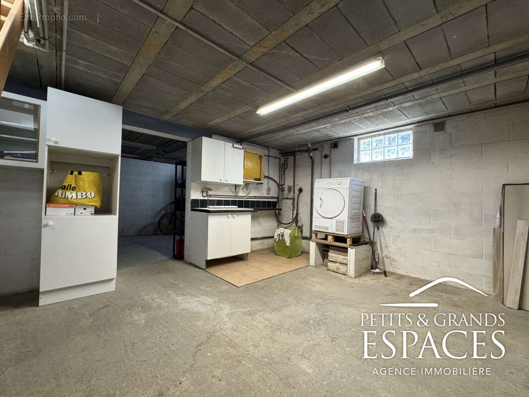 Maison à AULNOY-LEZ-VALENCIENNES