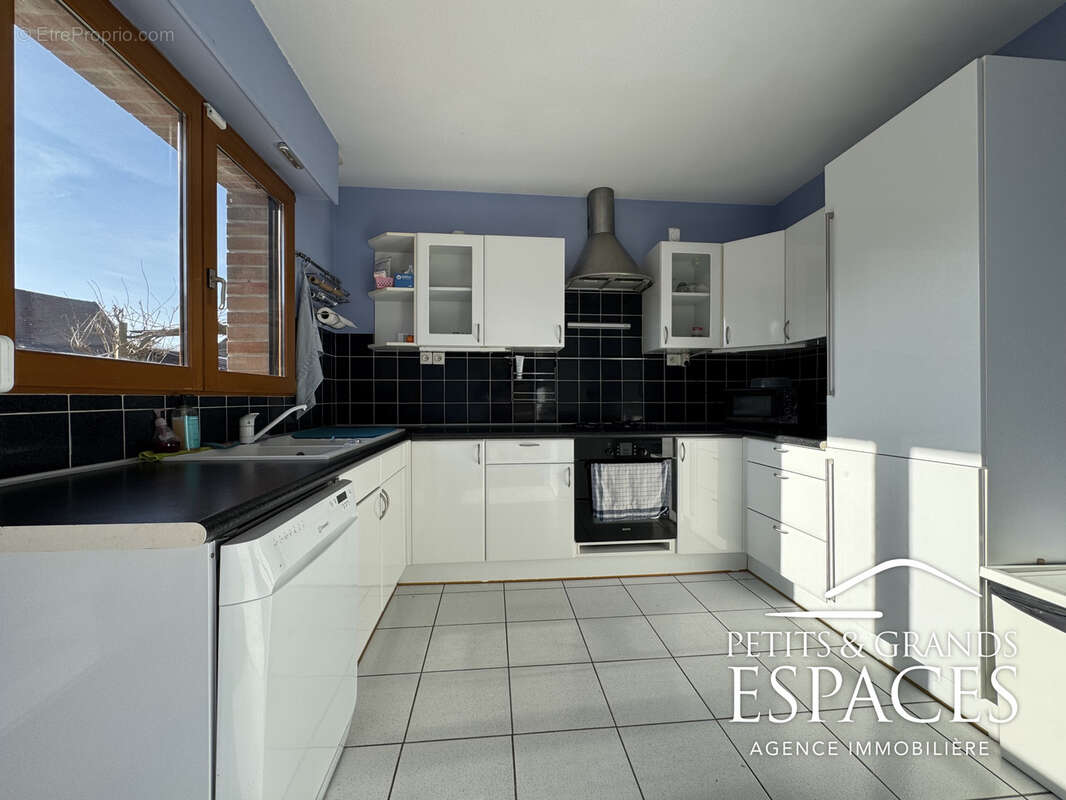 Maison à AULNOY-LEZ-VALENCIENNES