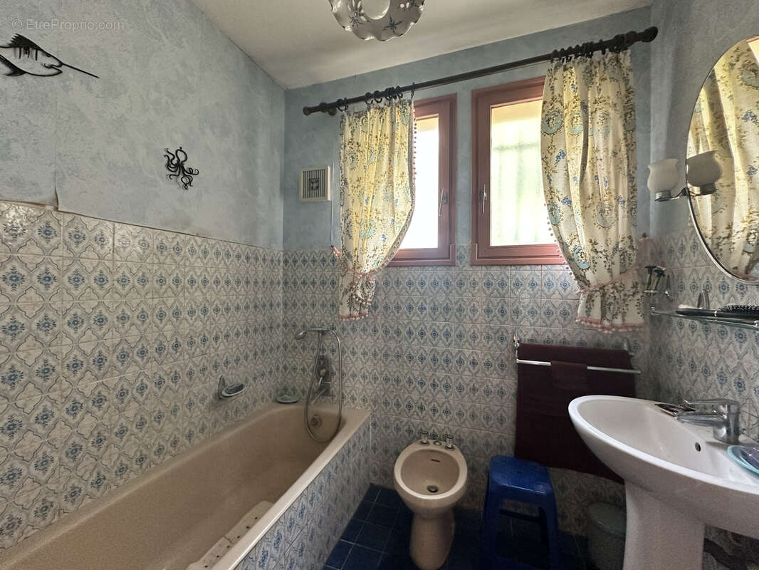 Maison à CARNOUX-EN-PROVENCE