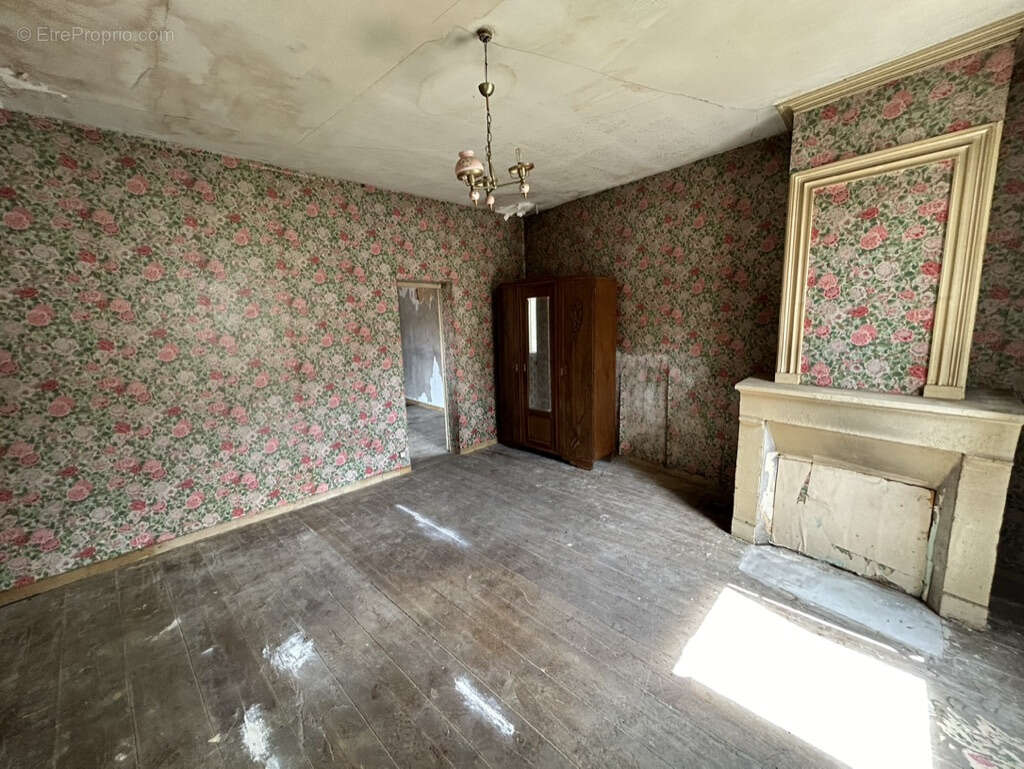 Maison à SAINT-DENIS-DE-PILE