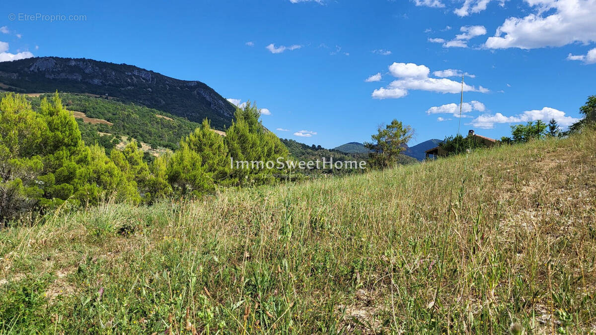 Terrain à CONDORCET