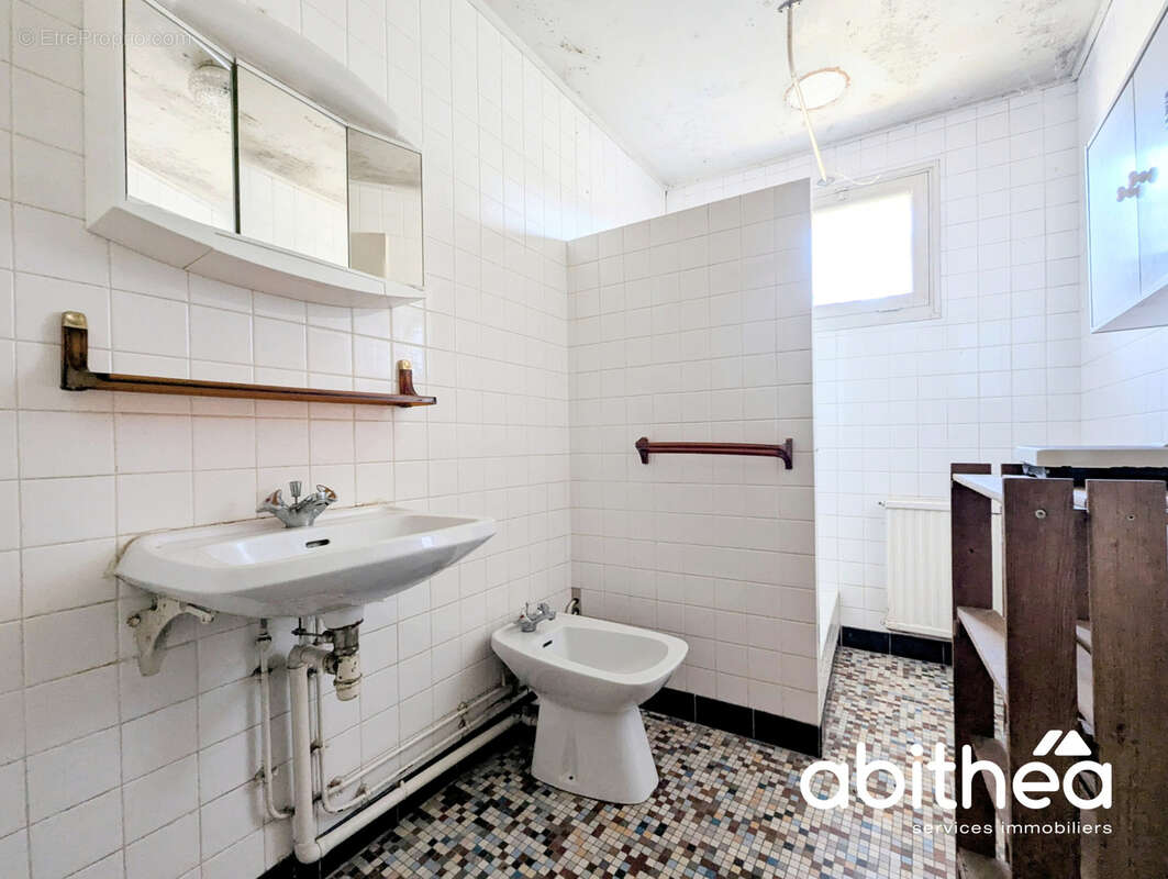 Maison à LUGON-ET-L&#039;ILE-DU-CARNAY