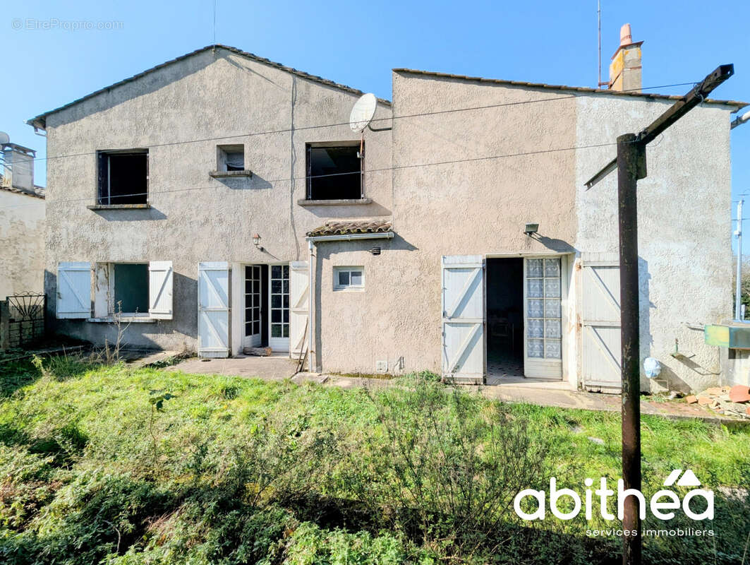 Maison à LUGON-ET-L&#039;ILE-DU-CARNAY