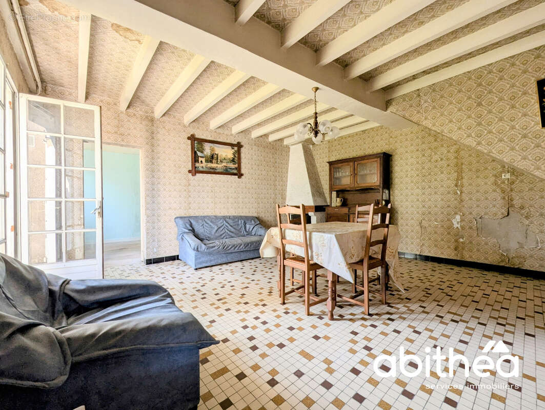 Maison à LUGON-ET-L&#039;ILE-DU-CARNAY