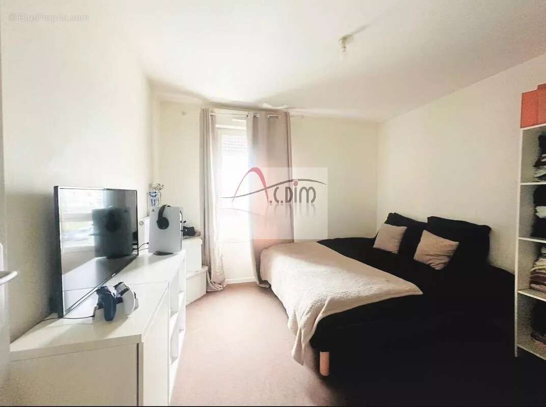Appartement à DAMMARIE-LES-LYS