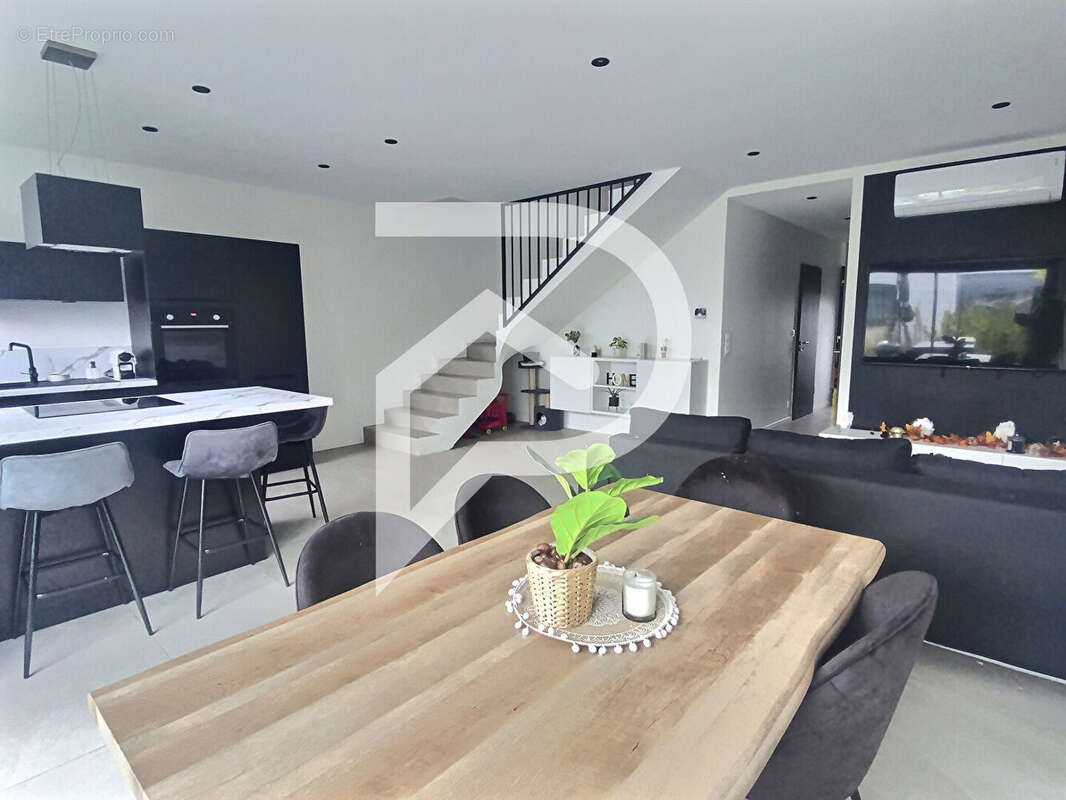 Maison à SOULTZ-HAUT-RHIN