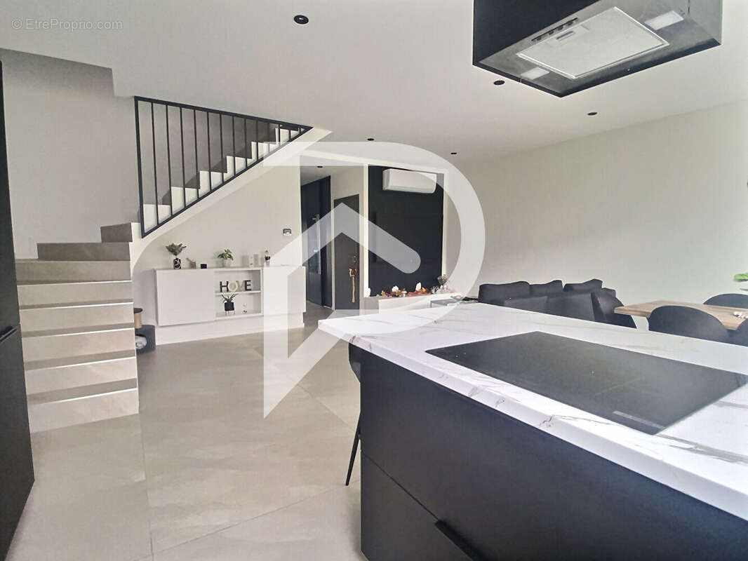 Maison à SOULTZ-HAUT-RHIN