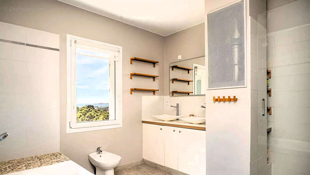 Maison à MARSEILLE-9E