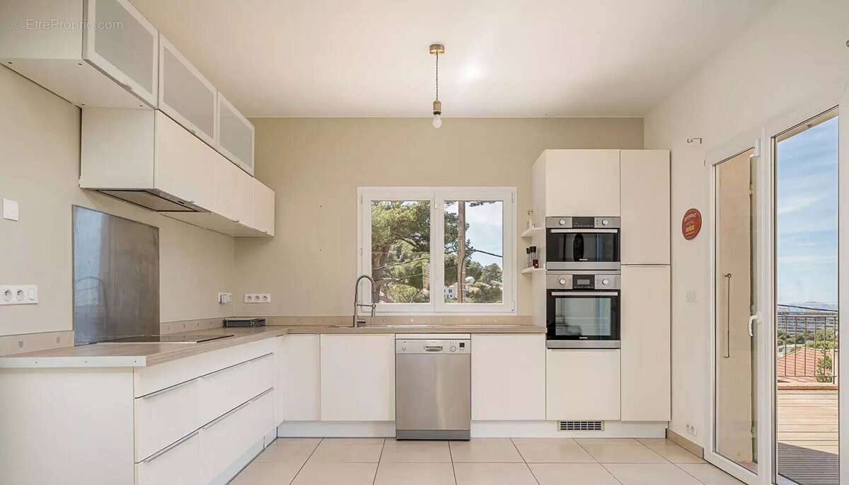 Maison à MARSEILLE-9E