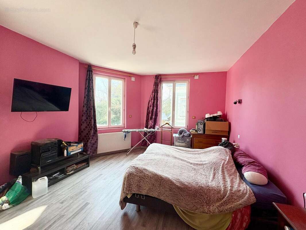 Photo 9 - Maison à MONTREUIL-LE-HENRI