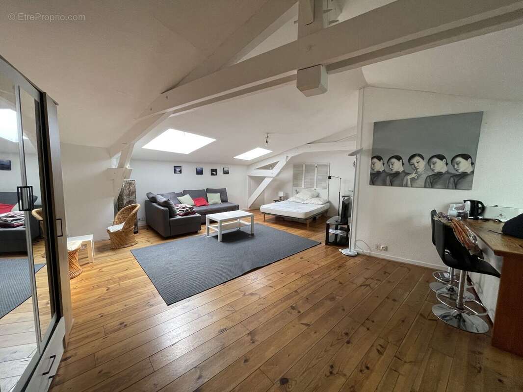 Appartement à BORDEAUX