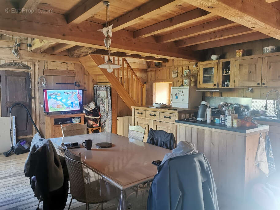 Maison à LA SALVETAT-SUR-AGOUT