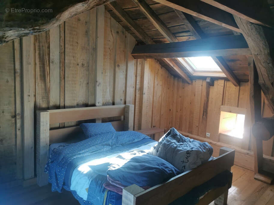 Maison à LA SALVETAT-SUR-AGOUT