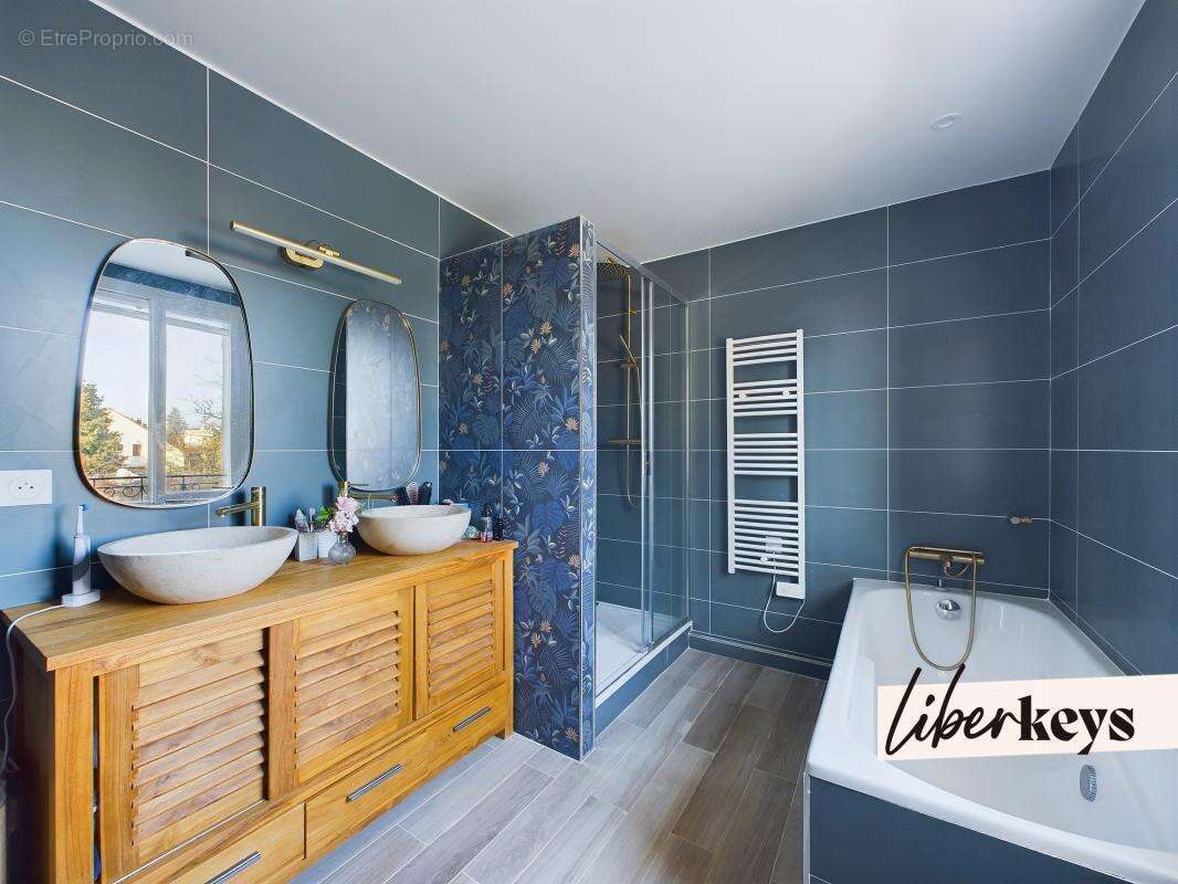 Maison à CHILLY-MAZARIN