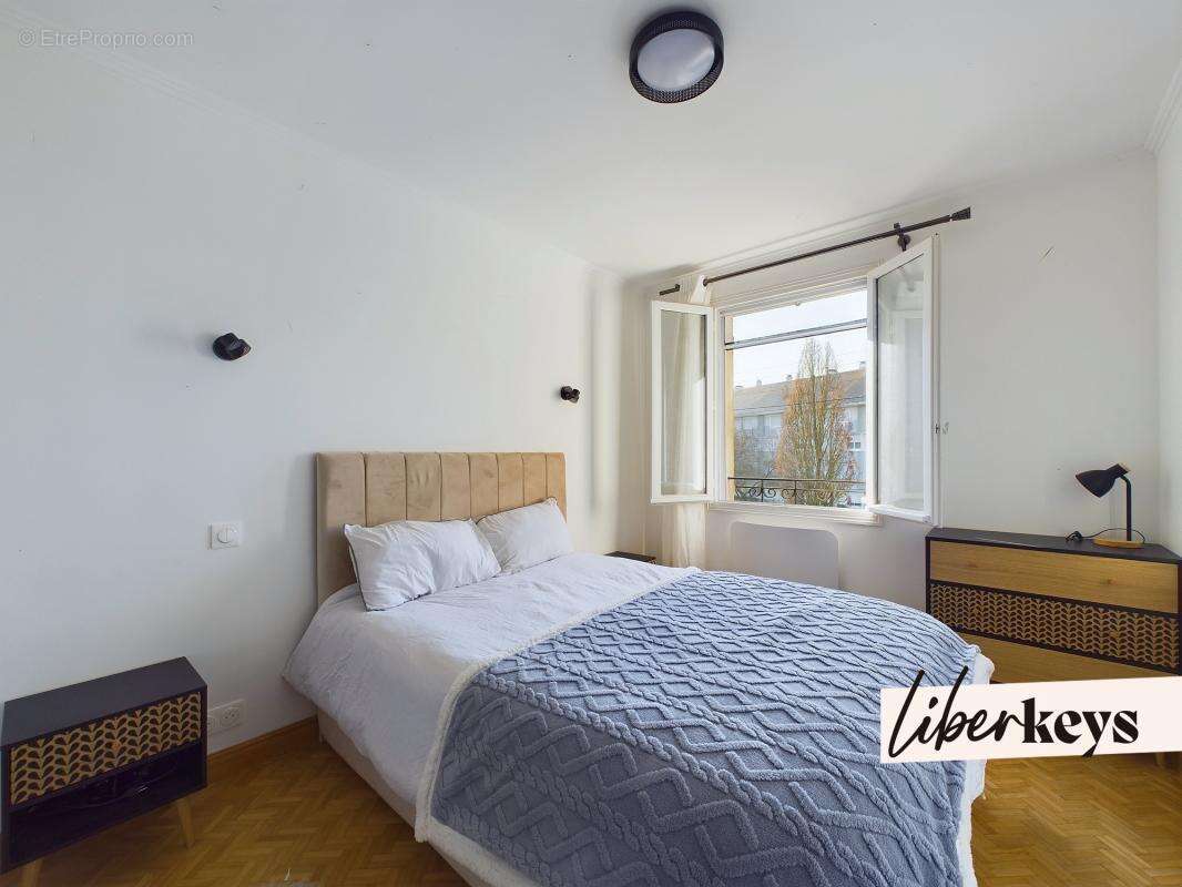 Maison à CHILLY-MAZARIN