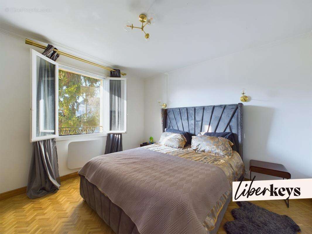 Maison à CHILLY-MAZARIN