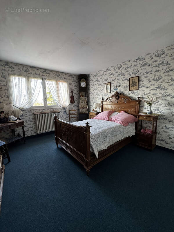 Maison à LUC-LA-PRIMAUBE