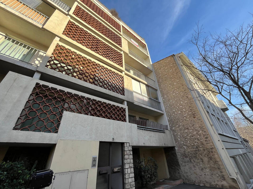 Appartement à MARSEILLE-11E