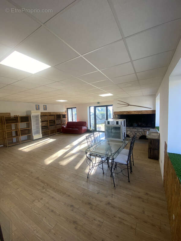 Maison à SAINT-PAUL-LE-JEUNE