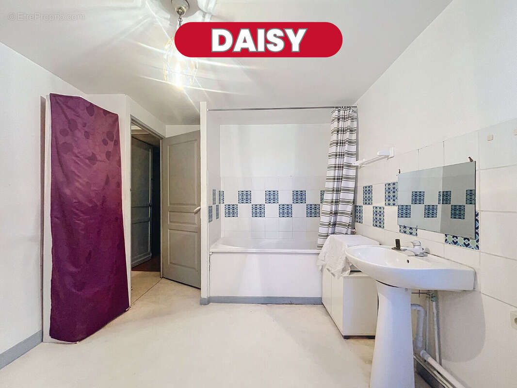 Maison à LA MADELEINE