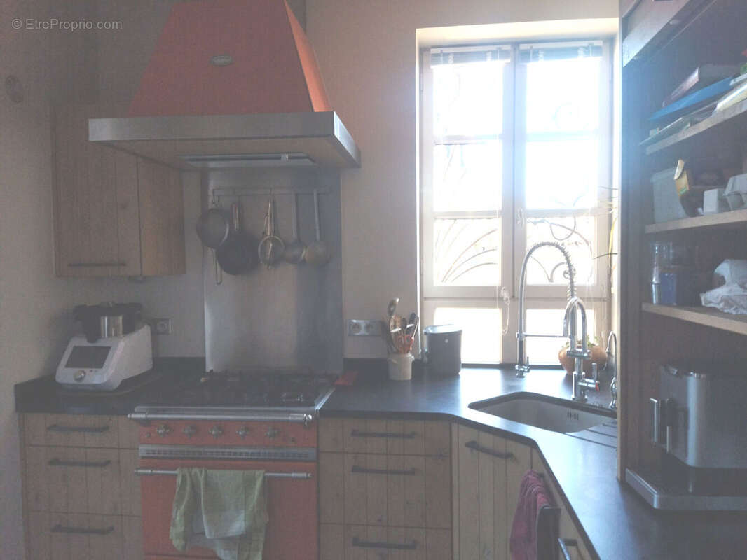 cuisine - Maison à CAHORS