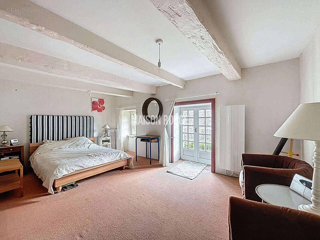 Maison à PLOUER-SUR-RANCE