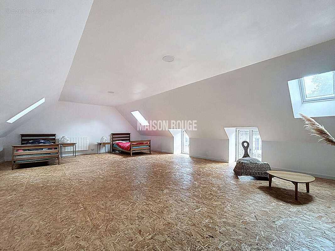 Maison à PLOUER-SUR-RANCE