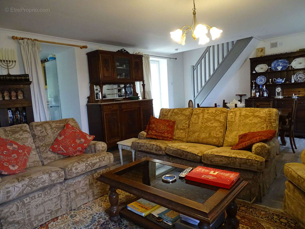 Maison à CARHAIX-PLOUGUER