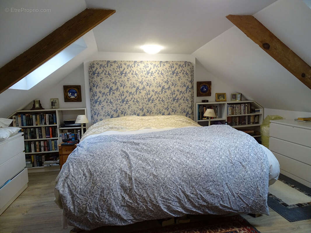 Maison à CARHAIX-PLOUGUER