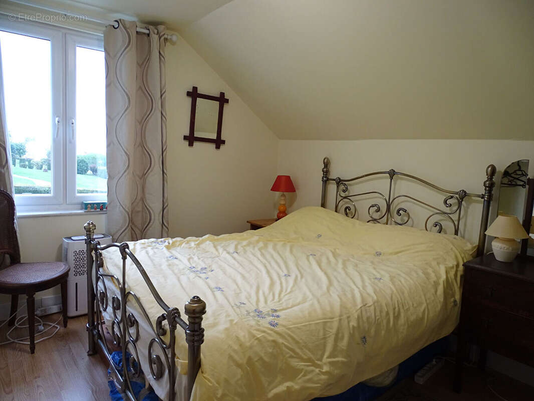 Maison à CARHAIX-PLOUGUER