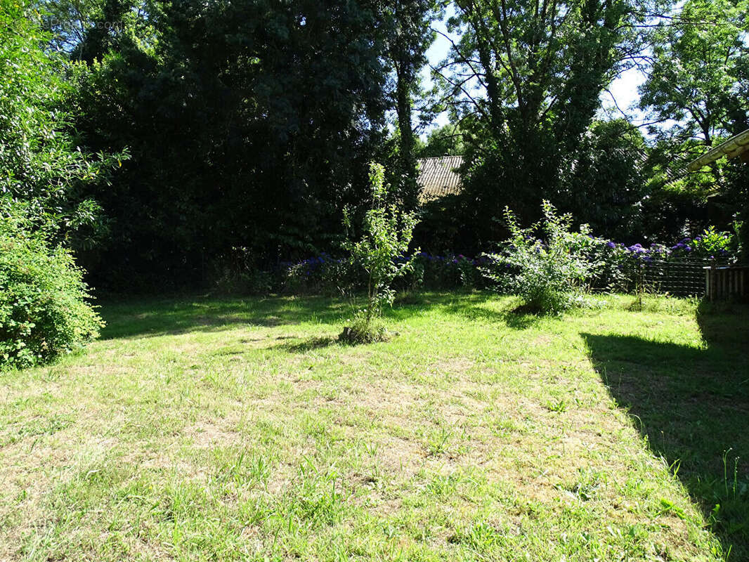 Maison à CARHAIX-PLOUGUER